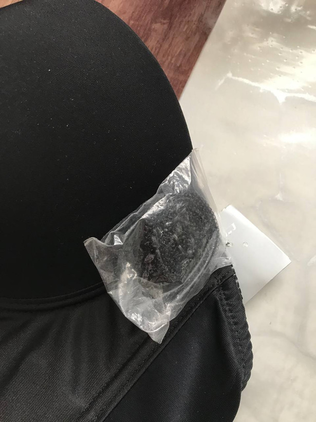 سوتبن اسفنجی دکلته آوینا
