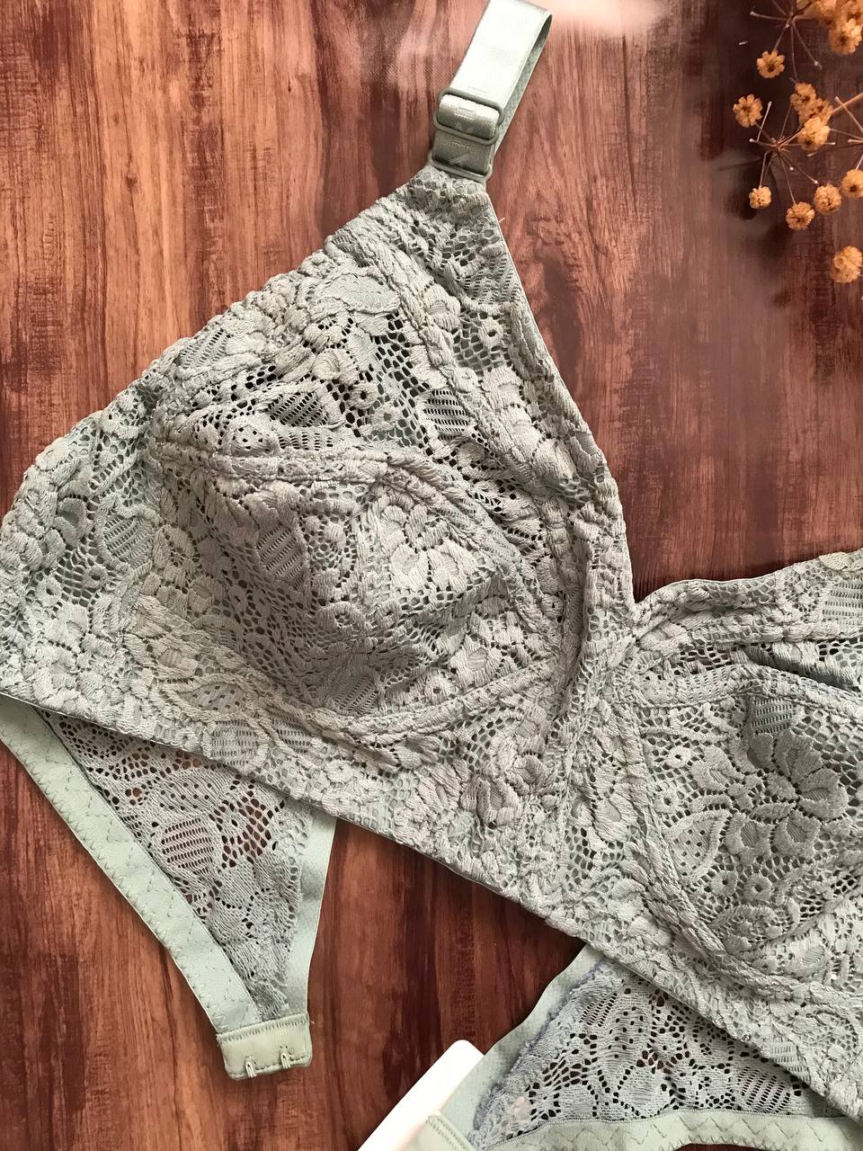 سوتین دانتل بدون فنر مردی کد ۱۷۰ سفید